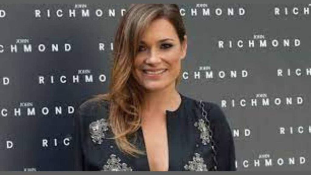 Alena Seredova Bio, Career, Net Worth - Expectations vs. Reality Main Image (1200 x 675 px)